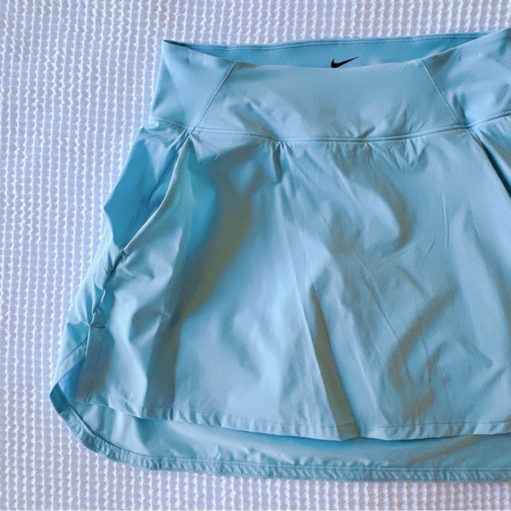 NEW♥️NIKE BLISS SKORT SKIRT XS OCEAN AQUA BLUE WORKOUT GOLF TENNIS POCKETS RUN